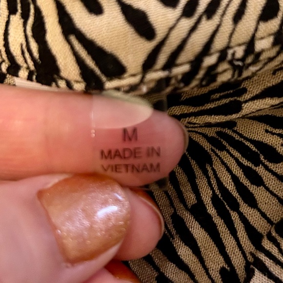 NY COLLECTION Dress, NWOT, Loose Fitting, 3/4 Bell Sleeves, Size Medium - Picture 6 of 9